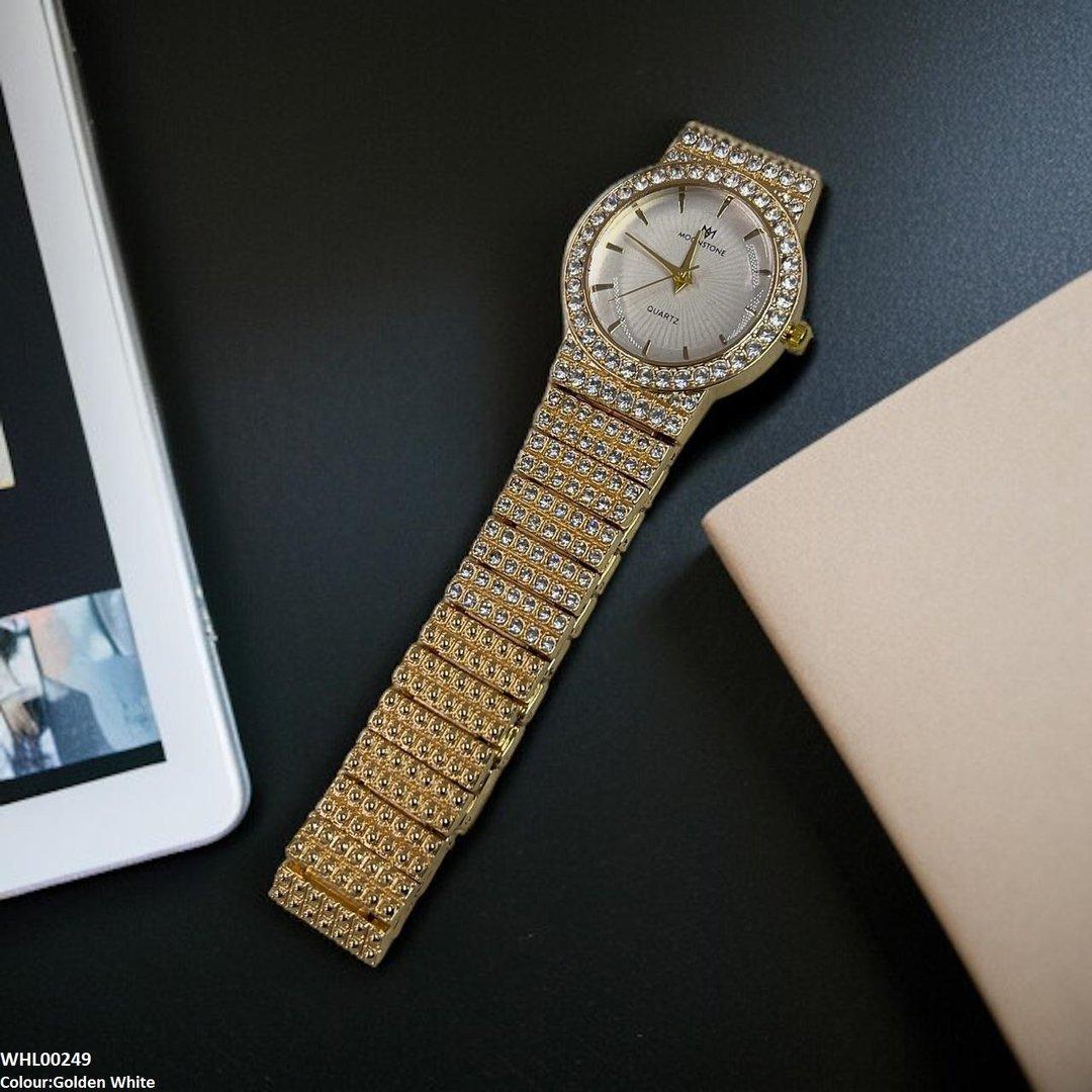 WHL00249 BWS Stylish Round Quartz Watch