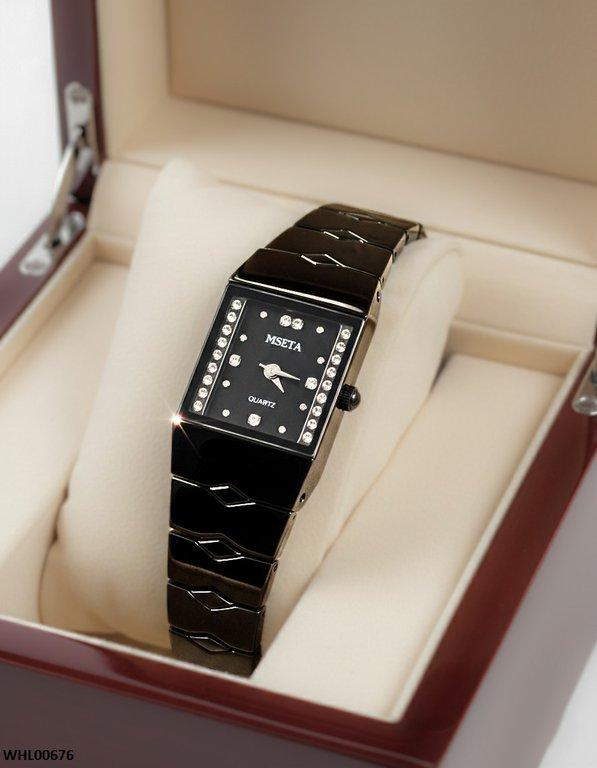 Best Watch Gift Boxes for Women in Pakistan